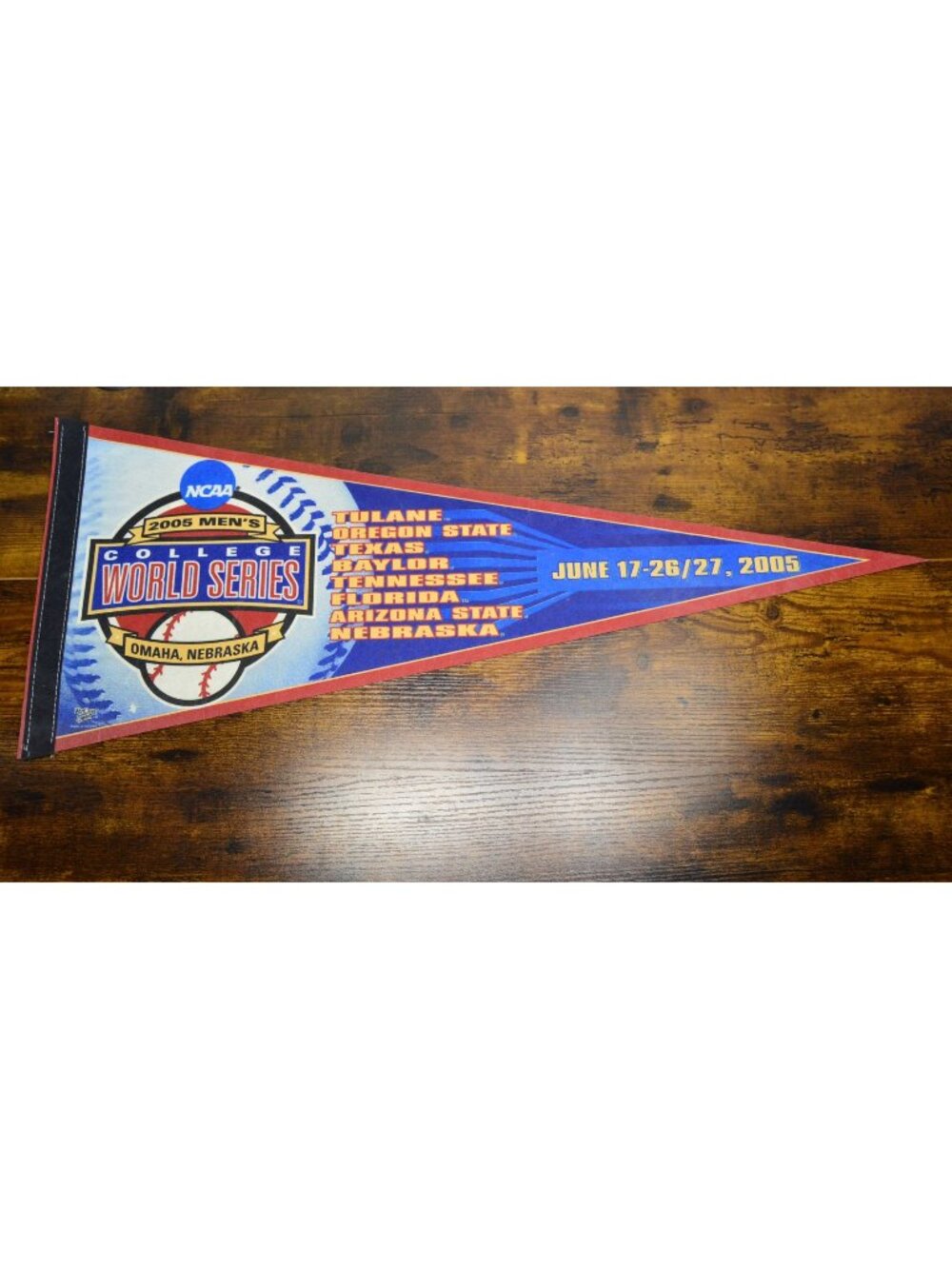 2005 NCAA Mens College World Series vintage Pennant Omaha Nebraska 30 inches